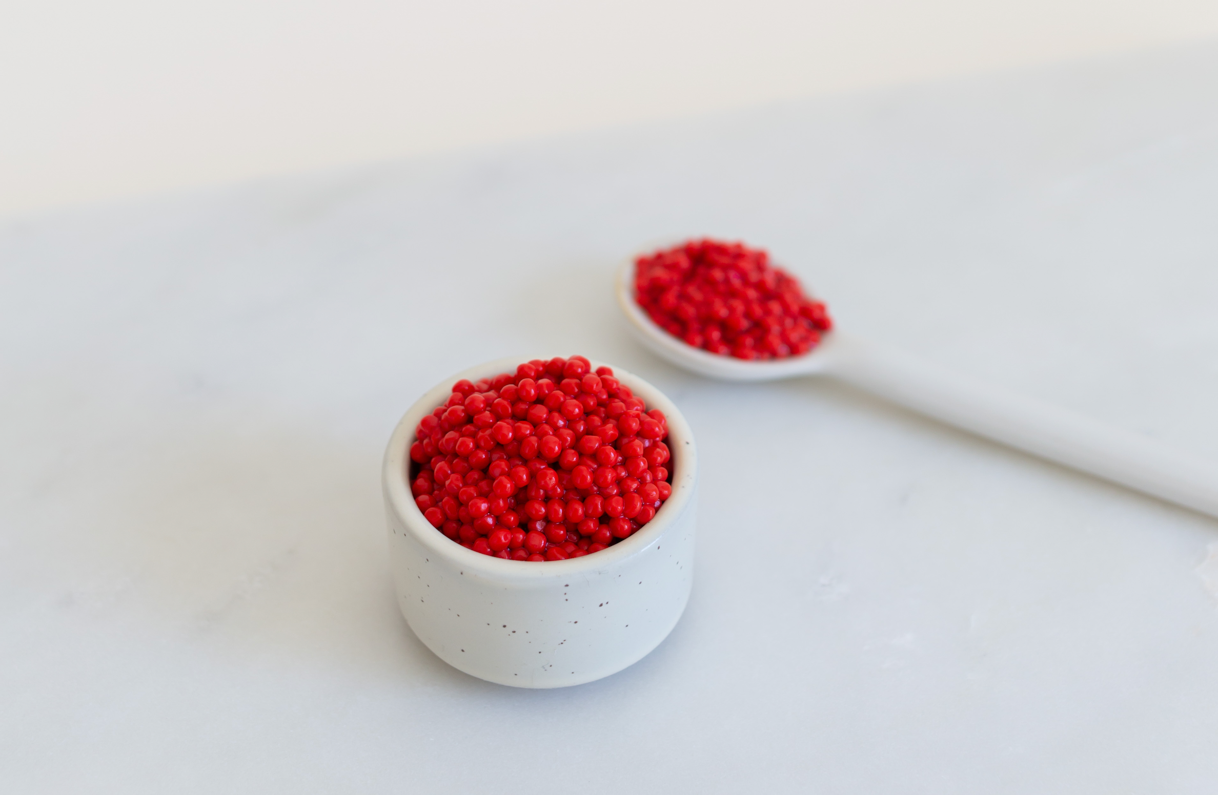 PERLAS Y HUEVAS NATURALES SPHERIKA: ¿CÓMO COMBINARLAS CON OTROS INGREDIENTES PARA CREAR PLATOS SORPRENDENTES?