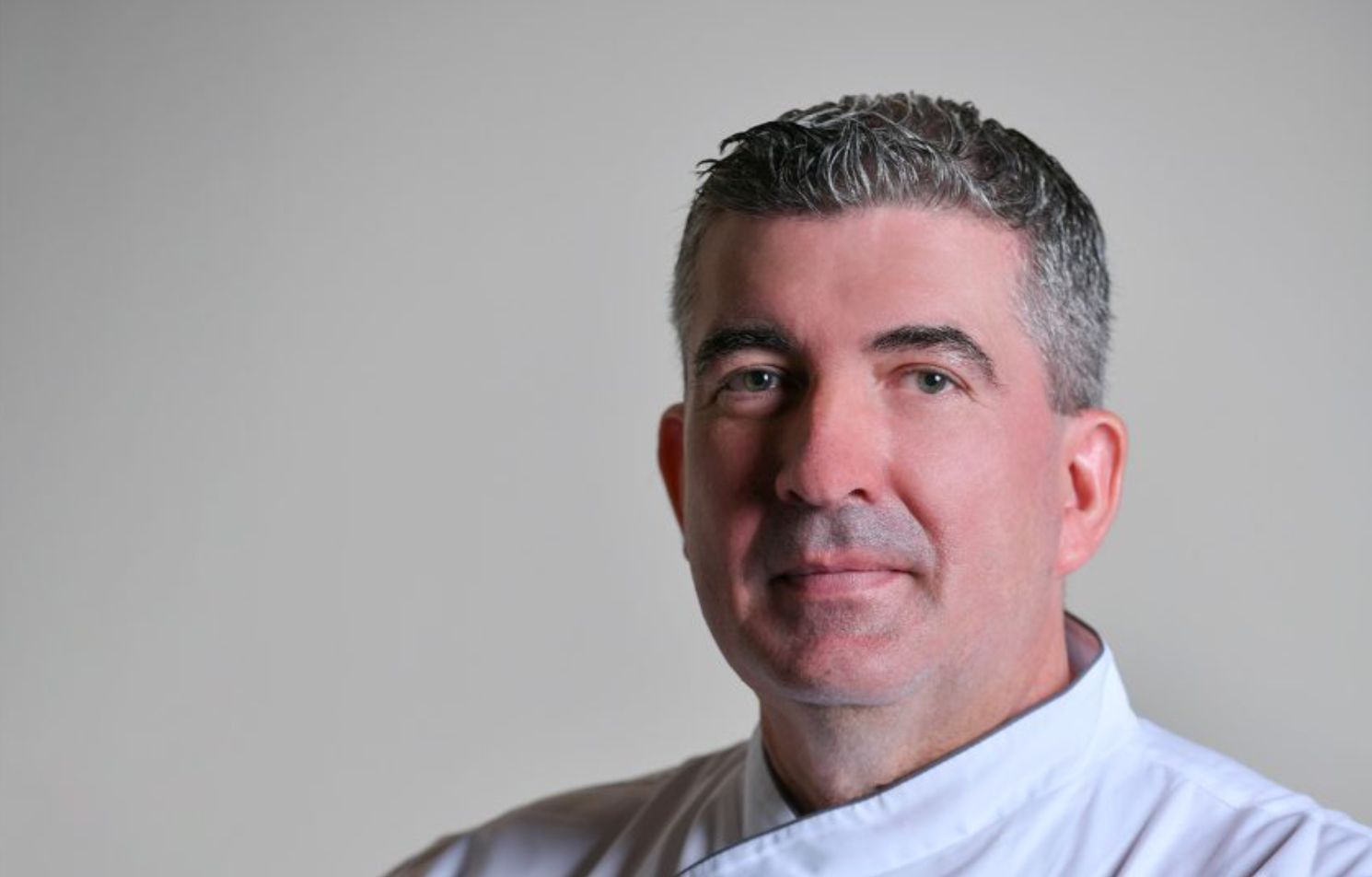 CHEF DORIN SCHUSTER INNOVA EN COCINA GLOBAL CON PRODUCTOS SPHERIKA